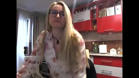 Melly online show from March 2026 08:26:33 AM