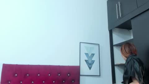 Melody online show from December 2025 11:04:02 AM