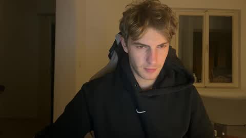 Snapshot of melodicass chatting on November 2025 12:32:01 AM Melodicass online show from November 2025 12:32:01 AM