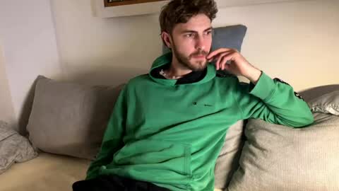 Melodicass online show from May 2026 11:32:02 PM