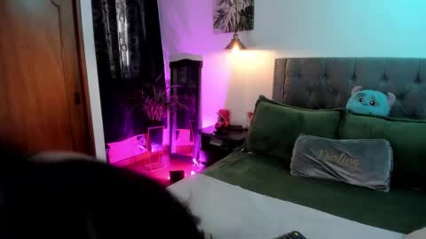  Leslie  online show from March 2026 12:11:01 PM