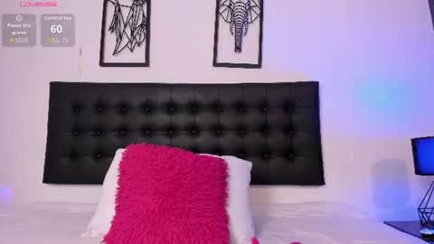 Melody Evans online show from June 2026 11:48:02 AM