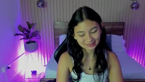 Snapshot of melody_flowers chatting on December 2024 12:16:01 PM Melody online show from December 2024 12:16:01 PM