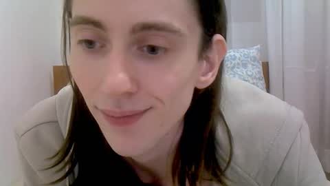 Melody online show from February 2026 06:47:02 PM