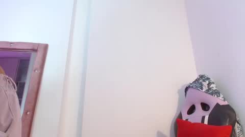 melody_mercy online show from February 2025 06:46:02 PM