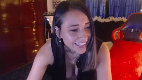 Melody online show from October 2025 09:03:02 PM