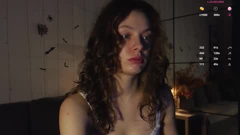 melody  online show from October 2025 03:23:02 PM