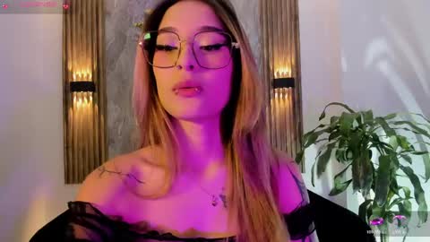 melodylanee online show from June 2026 11:05:01 AM