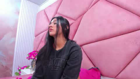 Melodysmithass online show from April 2026 02:57:01 AM