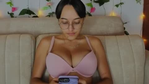 Snapshot of melodywinxxx chatting on September 2025 11:23:02 AM Melody Winx online show from September 2025 11:23:02 AM