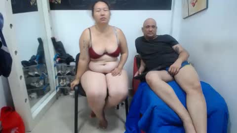meloncillo_and_babyliss online show from March 2025 11:28:01 AM