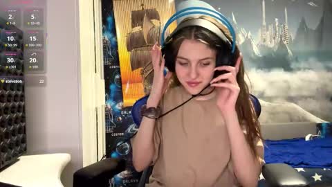 Snapshot of melonygriffen chatting on March 2026 06:24:01 PM Hi Im Aria 18 years old online show from March 2026 06:24:01 PM