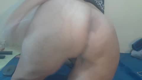 Snapshot of melsweet chatting on May 2026 05:19:02 PM LadyBruna online show from May 2026 05:19:02 PM