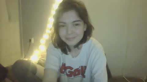Snapshot of melted_l chatting on December 2024 09:55:01 PM krinzhulya online show from December 2024 09:55:01 PM