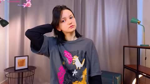 Maria online show from September 2025 04:01:02 AM
