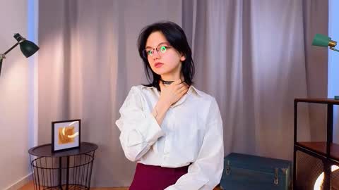 Maria online show from September 2025 04:00:01 AM