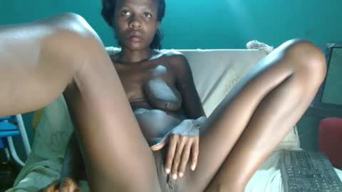 mely tomson online show from February 2026 07:57:02 AM