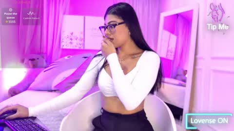 Snapshot of melyssa_bm chatting on January 2026 07:40:01 PM melyssa_bm online show from January 2026 07:40:01 PM