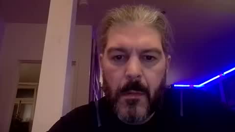 Snapshot of memike45 chatting on February 2026 06:47:02 AM memike45 online show from February 2026 06:47:02 AM