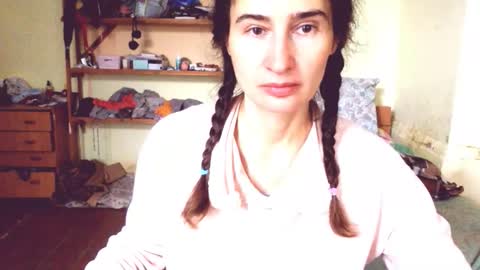 Snapshot of memorningdew chatting on October 2025 06:02:02 AM Yummygirl online show from October 2025 06:02:02 AM