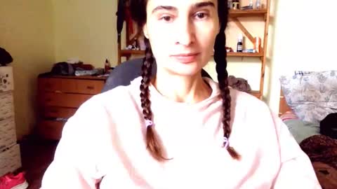 Snapshot of memorningdew chatting on October 2025 05:41:02 AM Yummygirl online show from October 2025 05:41:02 AM