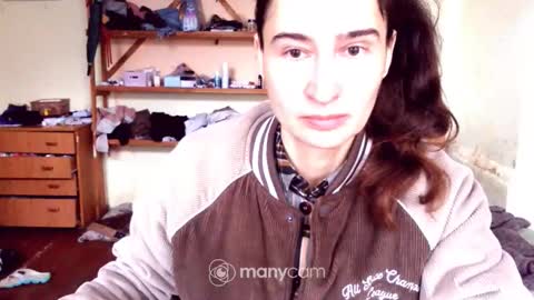 Snapshot of memorningdew chatting on December 2025 06:28:01 AM Yummygirl online show from December 2025 06:28:01 AM