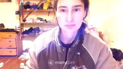 Snapshot of memorningdew chatting on February 2026 05:14:01 AM Yummygirl online show from February 2026 05:14:01 AM