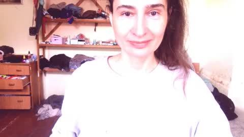 Snapshot of memorningdew chatting on March 2026 06:06:01 AM Yummygirl online show from March 2026 06:06:01 AM