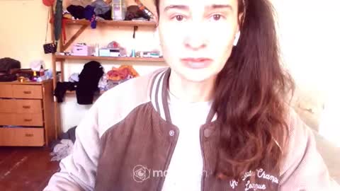 Snapshot of memorningdew chatting on March 2026 06:28:02 AM Yummygirl online show from March 2026 06:28:02 AM