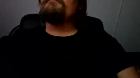 Snapshot of men10_12_1983 chatting on January 2026 08:01:01 PM men10_12_1983 online show from January 2026 08:01:01 PM