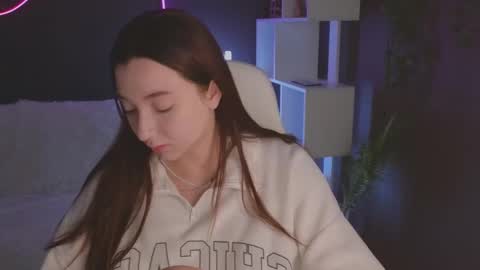 Snapshot of mencialo chatting on October 2025 01:34:01 AM Mencialo online show from October 2025 01:34:01 AM