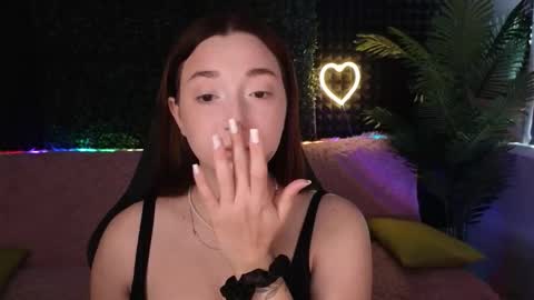 Snapshot of mencialo chatting on October 2025 07:50:01 AM Mencialo online show from October 2025 07:50:01 AM