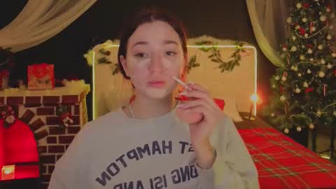 Snapshot of mencialo chatting on December 2025 01:55:02 AM Mencialo online show from December 2025 01:55:02 AM