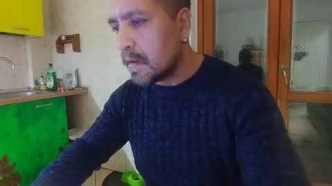 Snapshot of menformen1929 chatting on December 2025 12:26:01 AM menformen1929 online show from December 2025 12:26:01 AM