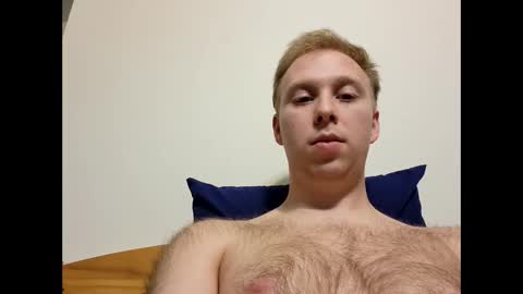 Snapshot of meow732 chatting on October 2025 12:21:02 AM meow732 online show from October 2025 12:21:02 AM