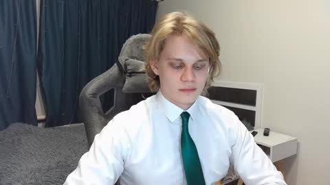 Mickey online show from December 2024 06:05:01 PM