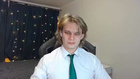 Mickey online show from December 2024 05:15:02 PM