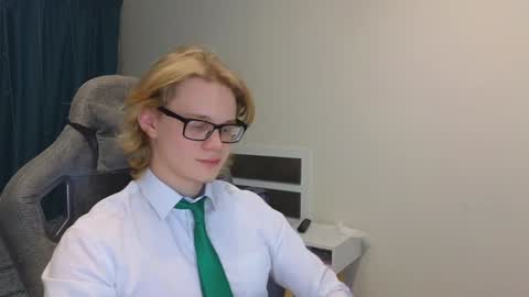 Mickey online show from January 2025 05:28:02 PM