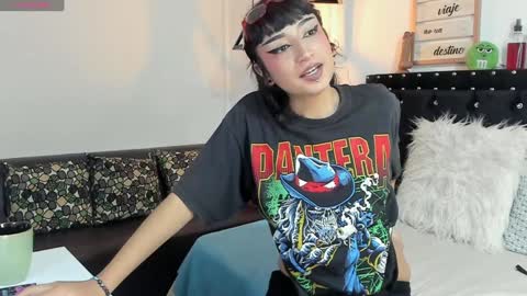 Snapshot of meow_mota chatting on January 2025 08:21:01 PM Valentina online show from January 2025 08:21:01 PM
