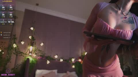 Heeyyooo Im Nans Subscribe to me I will be glad online show from December 2024 02:22:01 PM