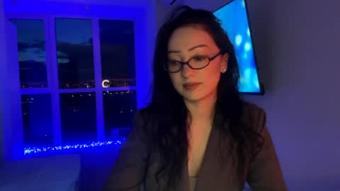 Snapshot of meowalika chatting on April 2026 05:33:02 PM MeowAlika online show from April 2026 05:33:02 PM