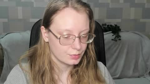 meowcr online show from February 2026 04:59:01 PM