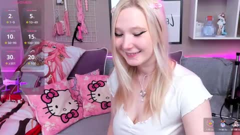 Snapshot of meowkakitty chatting on February 2025 01:15:01 AM MeowkaKitty online show from February 2025 01:15:01 AM