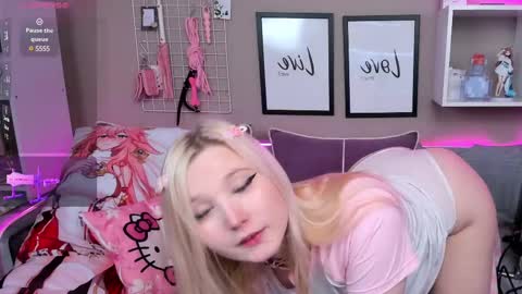 Snapshot of meowkakitty chatting on February 2025 12:48:02 AM MeowkaKitty online show from February 2025 12:48:02 AM