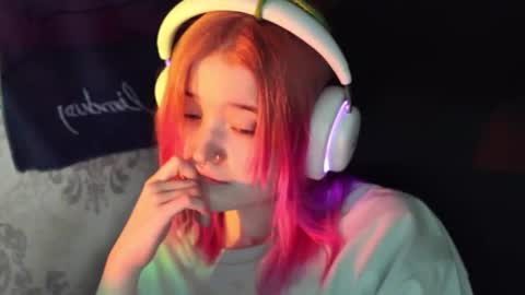 Snapshot of meowki4 chatting on February 2025 02:59:01 PM meowme online show from February 2025 02:59:01 PM