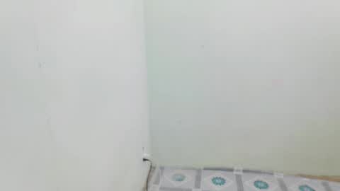 meowki_totot online show from September 2025 08:09:01 PM