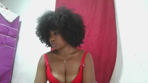 meraldaaaa online show from October 2025 06:15:02 PM