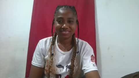 meraldaaaa online show from October 2025 10:08:02 PM