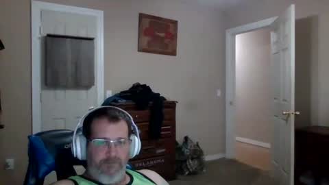 mercer1977 online show from October 2025 04:41:01 PM