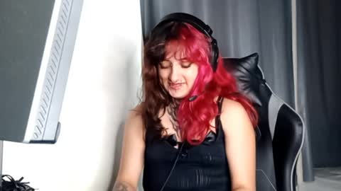 mercyclarice online show from April 2026 06:55:01 PM